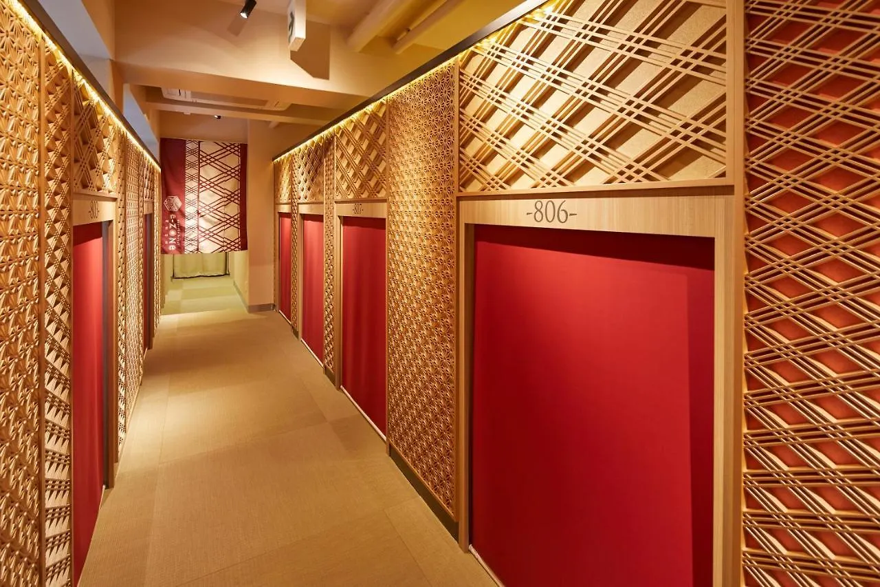 Esports Hotel E-Zone 電脳空間 Osaka Japan